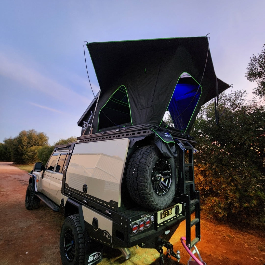 Deposit Pre Order - TrackOz X Hinge Rooftop Tent – Green Trim Edition
