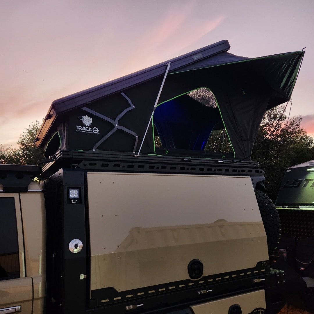 Deposit Pre Order - TrackOz X Hinge Rooftop Tent – Green Trim Edition
