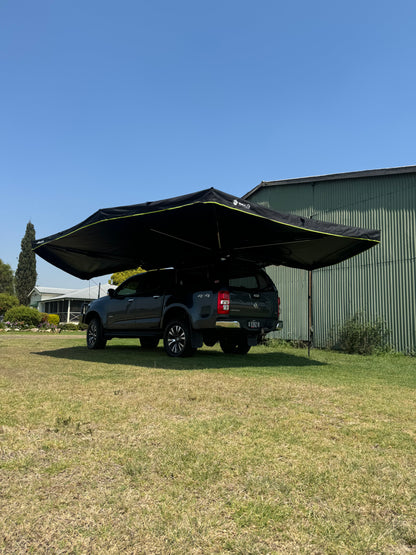 270 Extra Large Freestanding Awning With Zip Entry