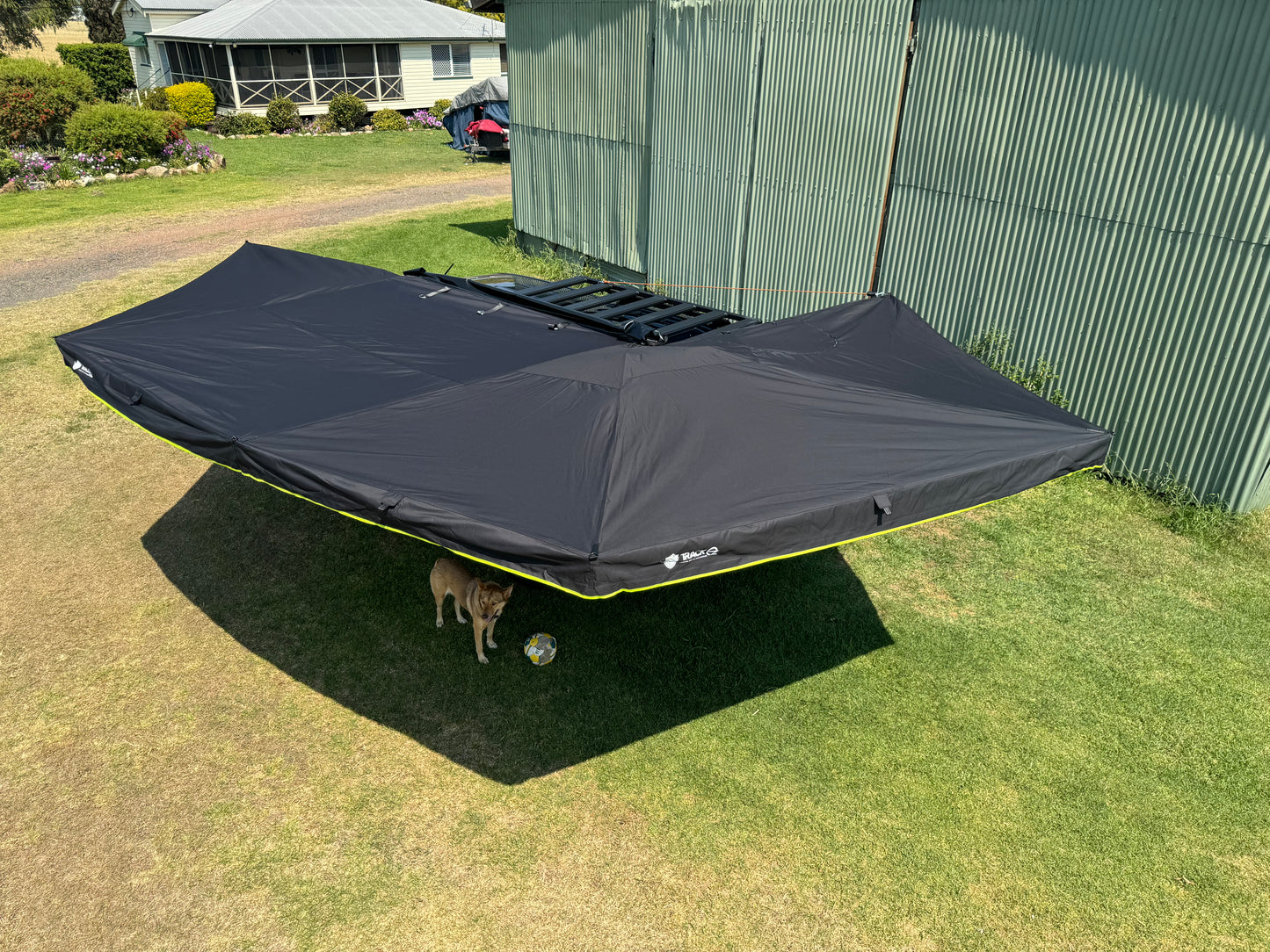 270 Extra Large Freestanding Awning With Zip Entry