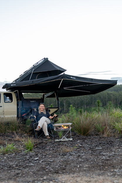 270 Freestanding Awning With Zip Entry